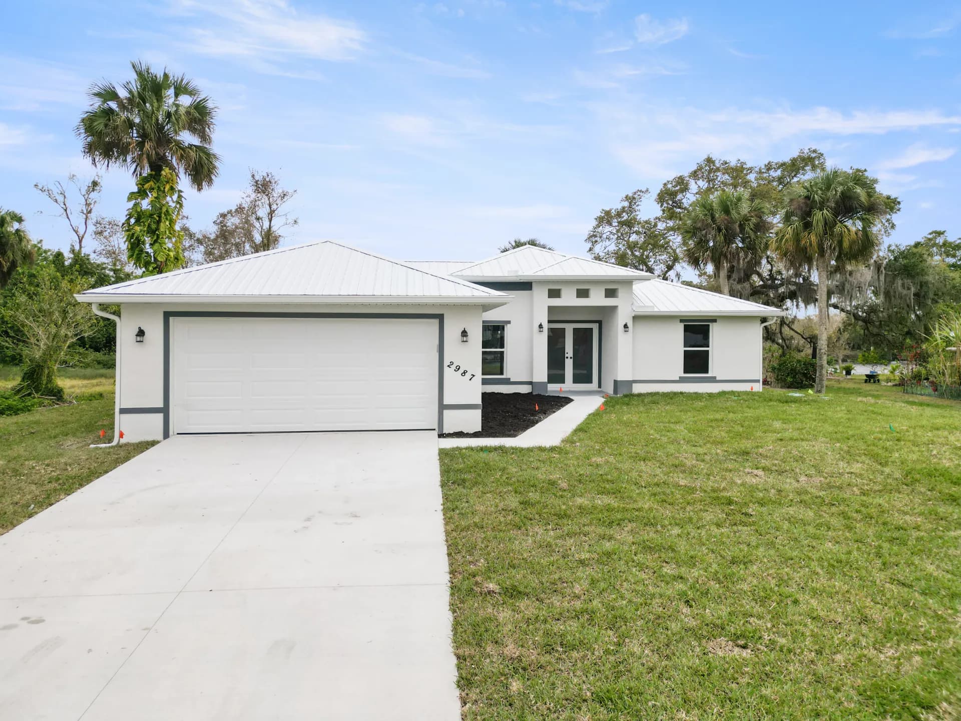 Vreeland roofing service, type metal color White.