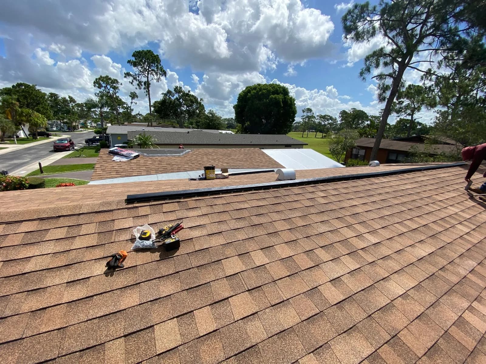 Vreeland roofing service, type shingle color Rustic Cedar.